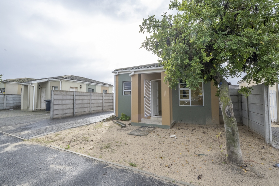 2 Bedroom Property for Sale in Sunset Glen Western Cape
